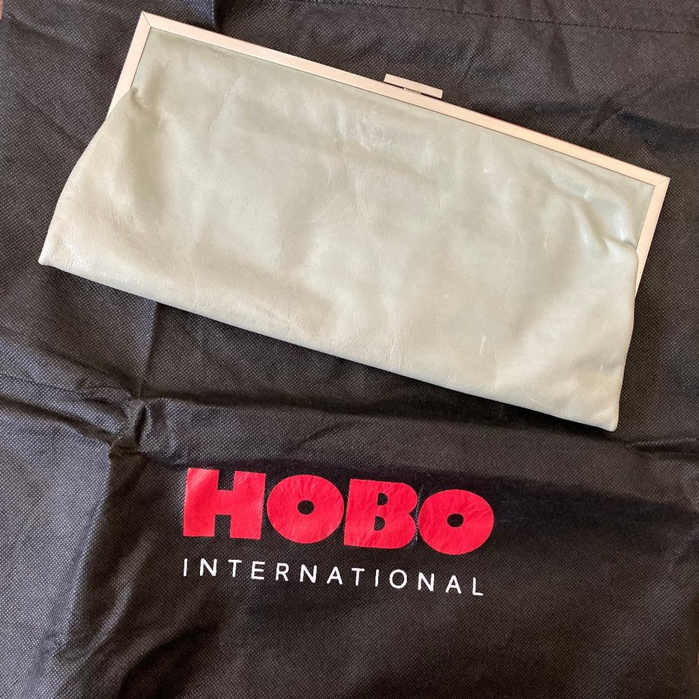 HOBO Large Leather Clutch - Mint